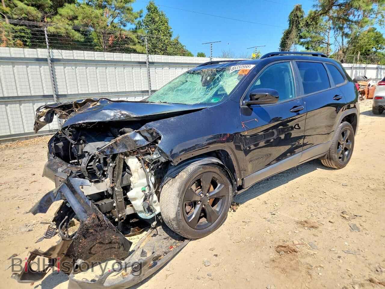 Фотография 1C4PJLCB7GW212492 - JEEP CHEROKEE 2016