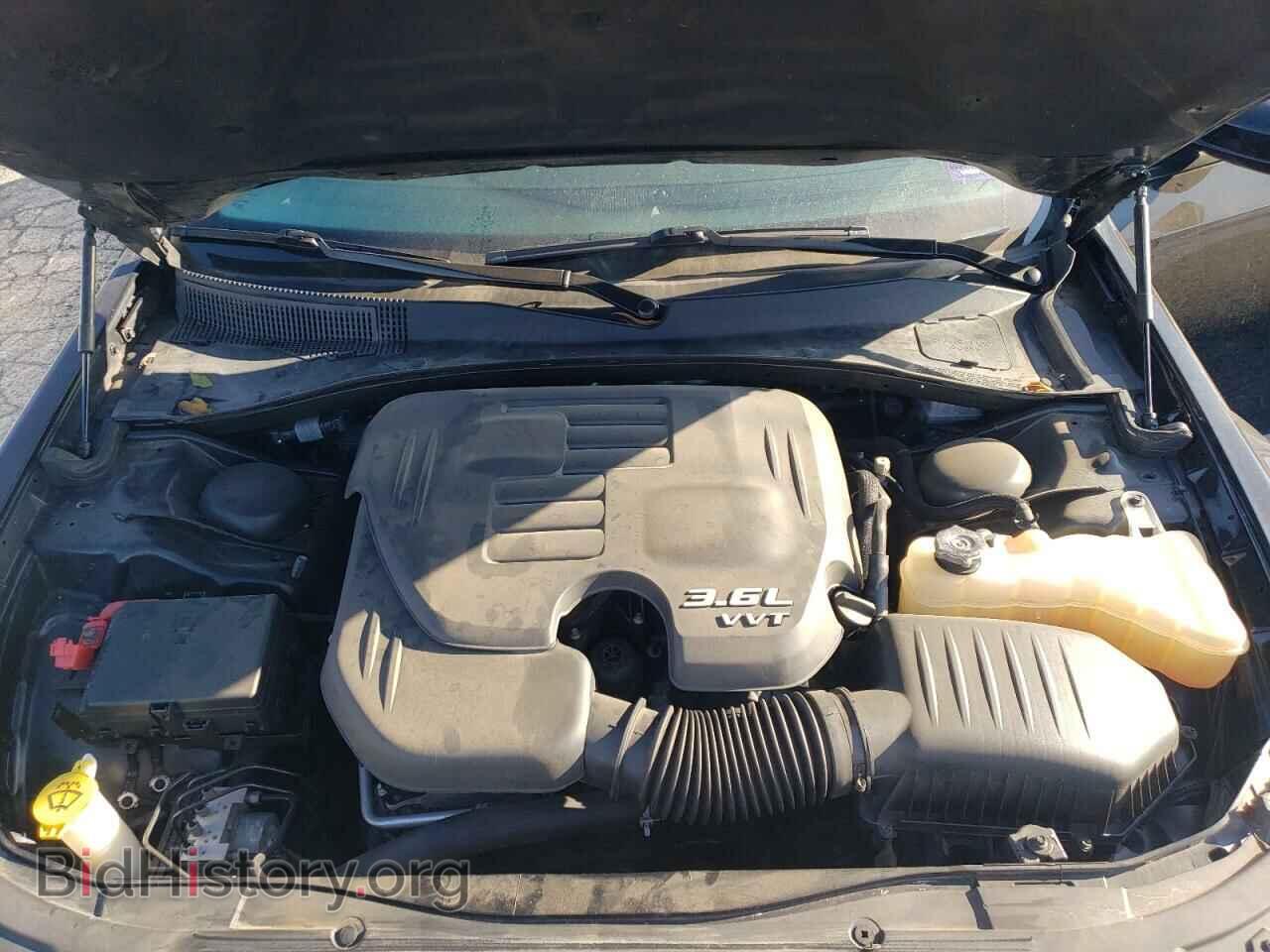 2018 CHRYSLER 300 - VIN: 2C3CCAGG3JH199060 - Фото 11