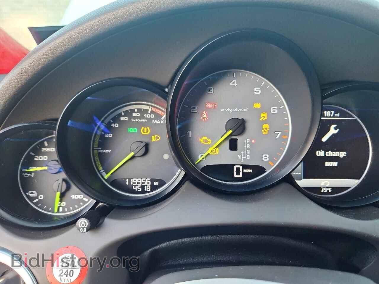 2017 PORSCHE CAYENNE - VIN: WP1AE2A25HLA71480 - Фото 9