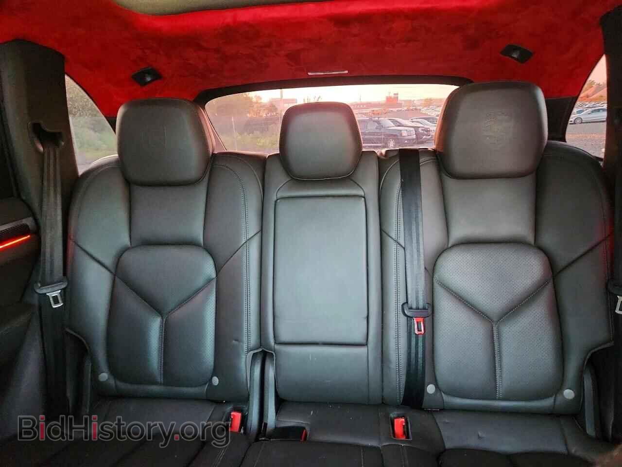 2017 PORSCHE CAYENNE - VIN: WP1AE2A25HLA71480 - Фото 10