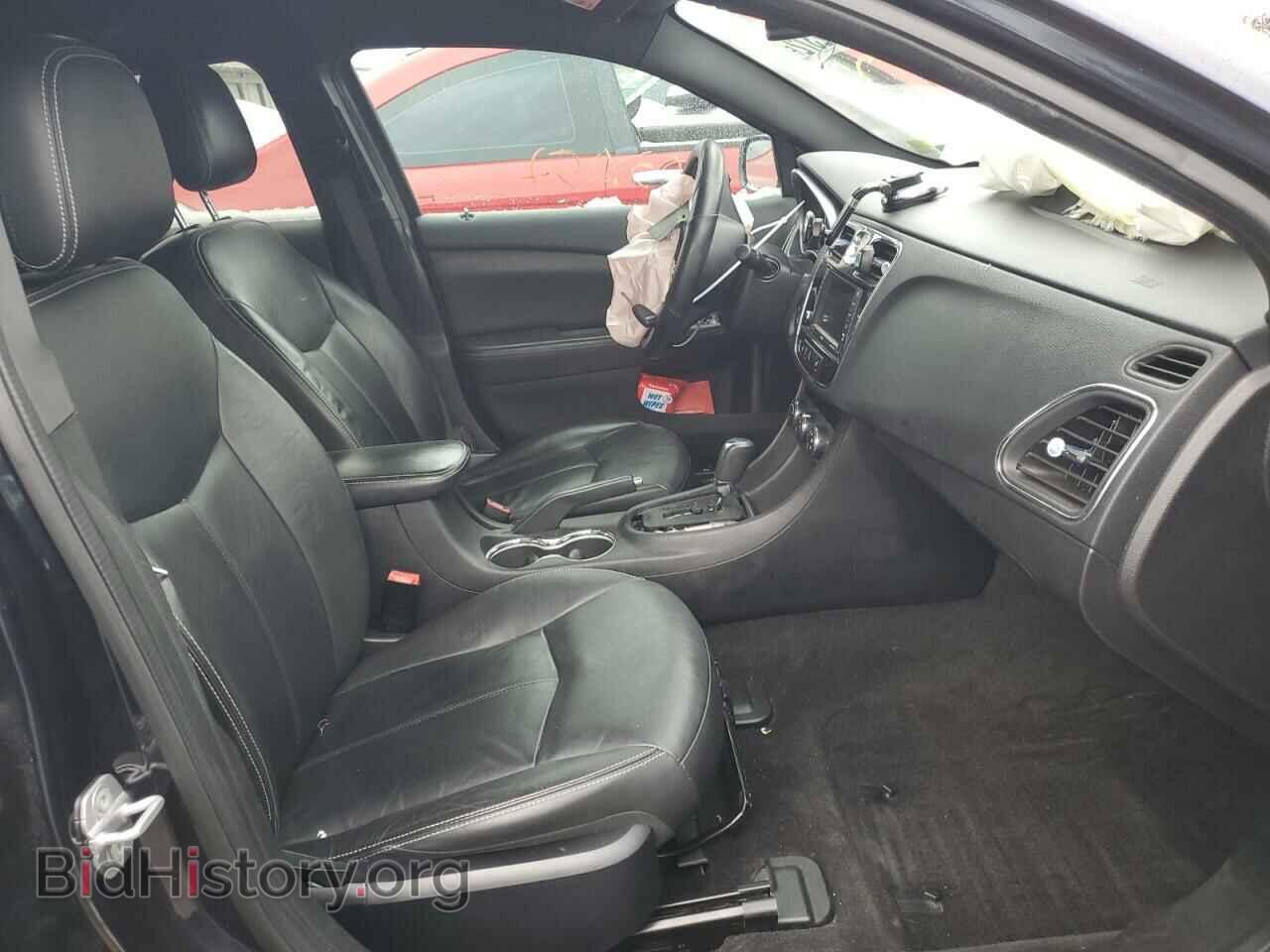 2012 CHRYSLER 200 - VIN: 1C3CCBCB1CN175835 - Фото 5
