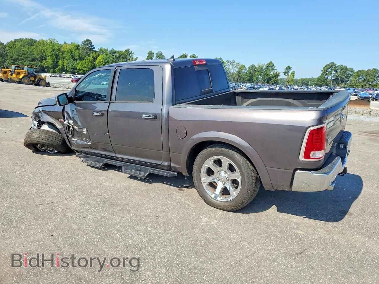2017 RAM 1500 - VIN: 1C6RR7NT2HS567360 - Фото 2