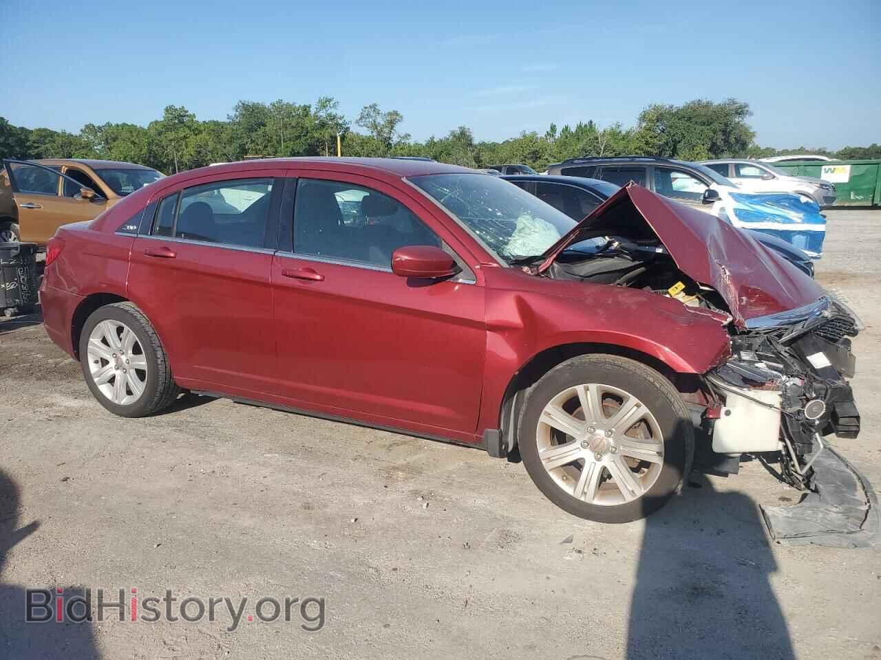2013 CHRYSLER 200 - VIN: 1C3CCBAB2DN761688 - Фото 4