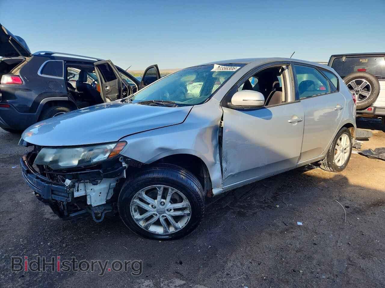 Фотография KNAFU5A22C5542281 - KIA FORTE5 EX 2012