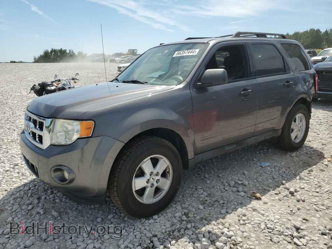 Photo 1FMCU9D72AKC85329 - FORD ESCAPE 2010