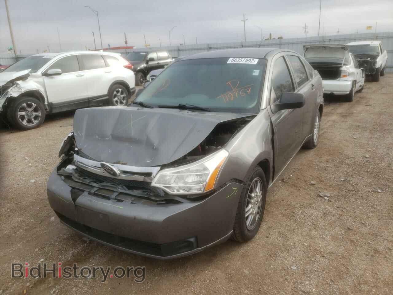 2011 FORD FOCUS - VIN: 1FAHP3FN3BW112767 - Фото 2