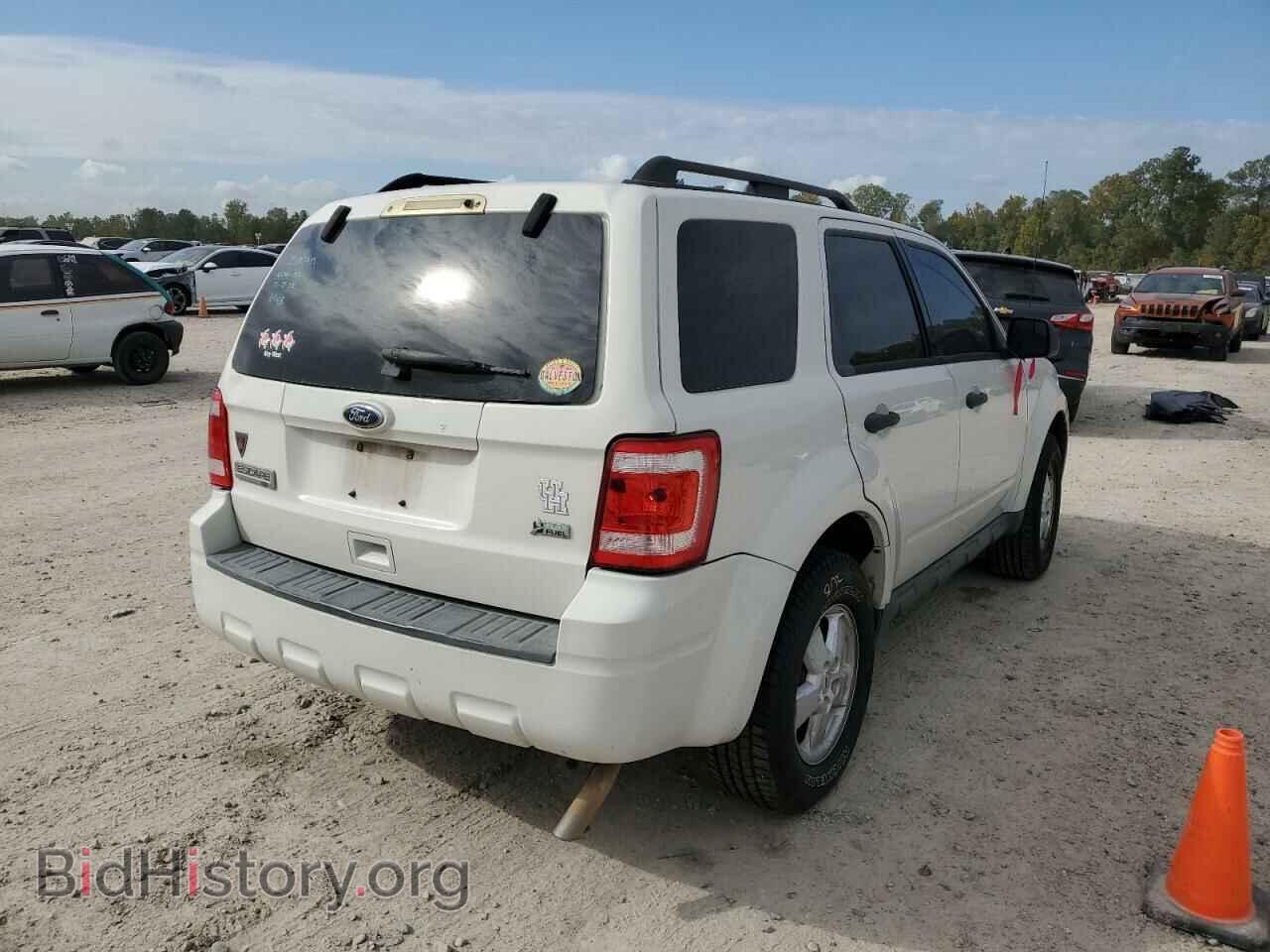 2010 FORD ESCAPE - VIN: 1FMCU0DG9AKC42683 - Фото 4