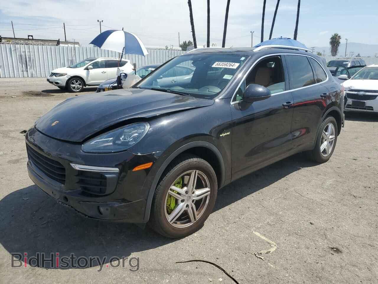 Фотография WP1AE2A28GLA58110 - PORSCHE CAYENNE 2016