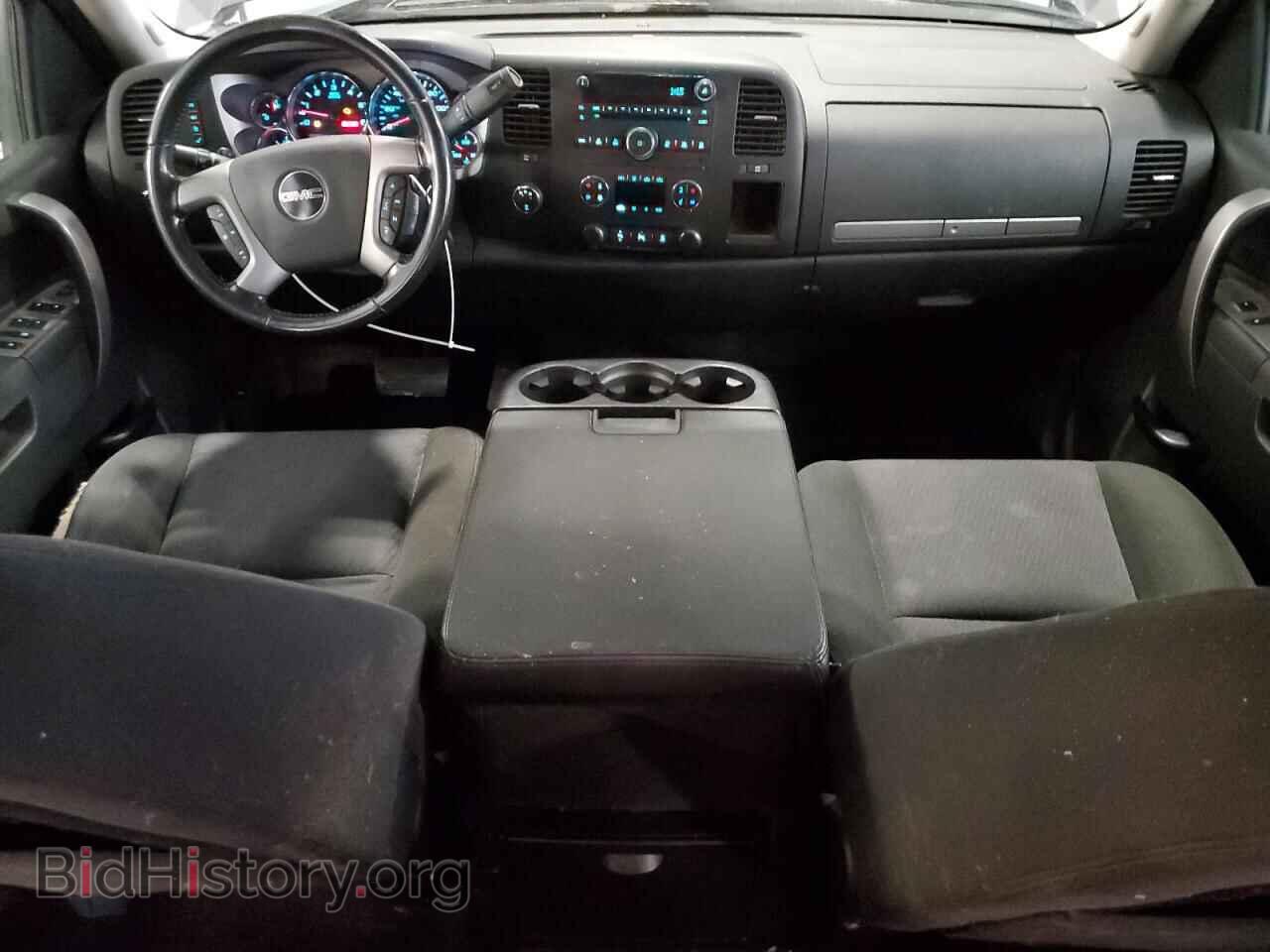 2011 GMC SIERRA - VIN: 1GT120CG8BF215410 - Фото 8