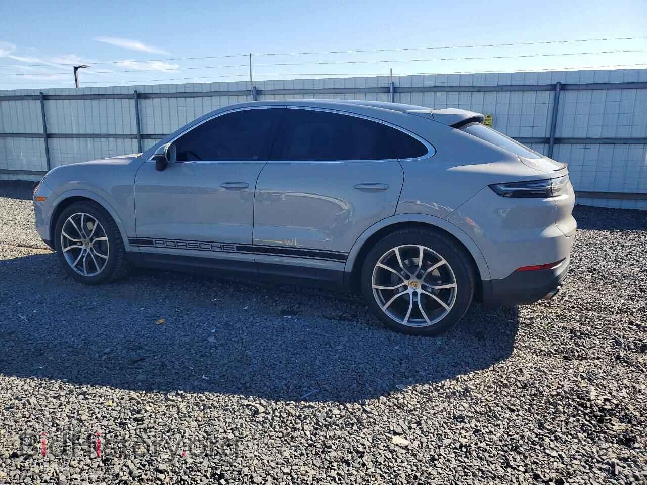 2020 PORSCHE CAYENNE - VIN: WP1BB2AY0LDA57572 - Photo 2