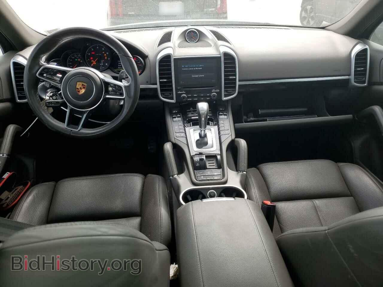 2017 PORSCHE CAYENNE - VIN: WP1AA2A21HKA85619 - Фото 8