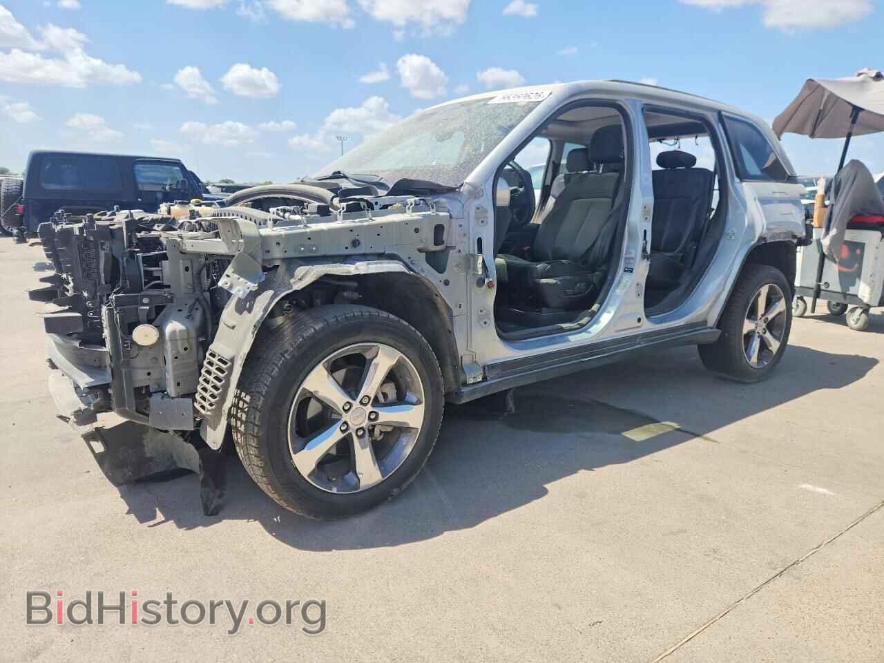 Фотография 1C4RJGBG3N8630921 - JEEP CHEROKEE 2022