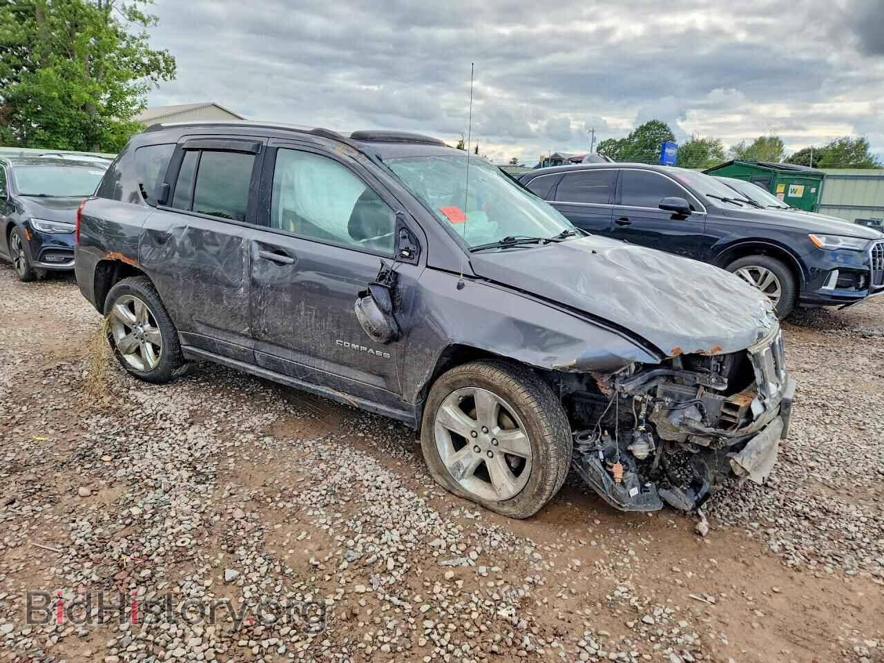2015 JEEP COMPASS - VIN: 1C4NJDEB6FD303659 - Photo 4