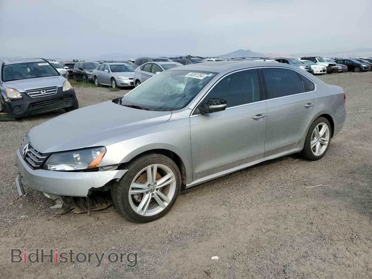 Фотография 1VWCN7A30DC032996 - VOLKSWAGEN PASSAT 2013