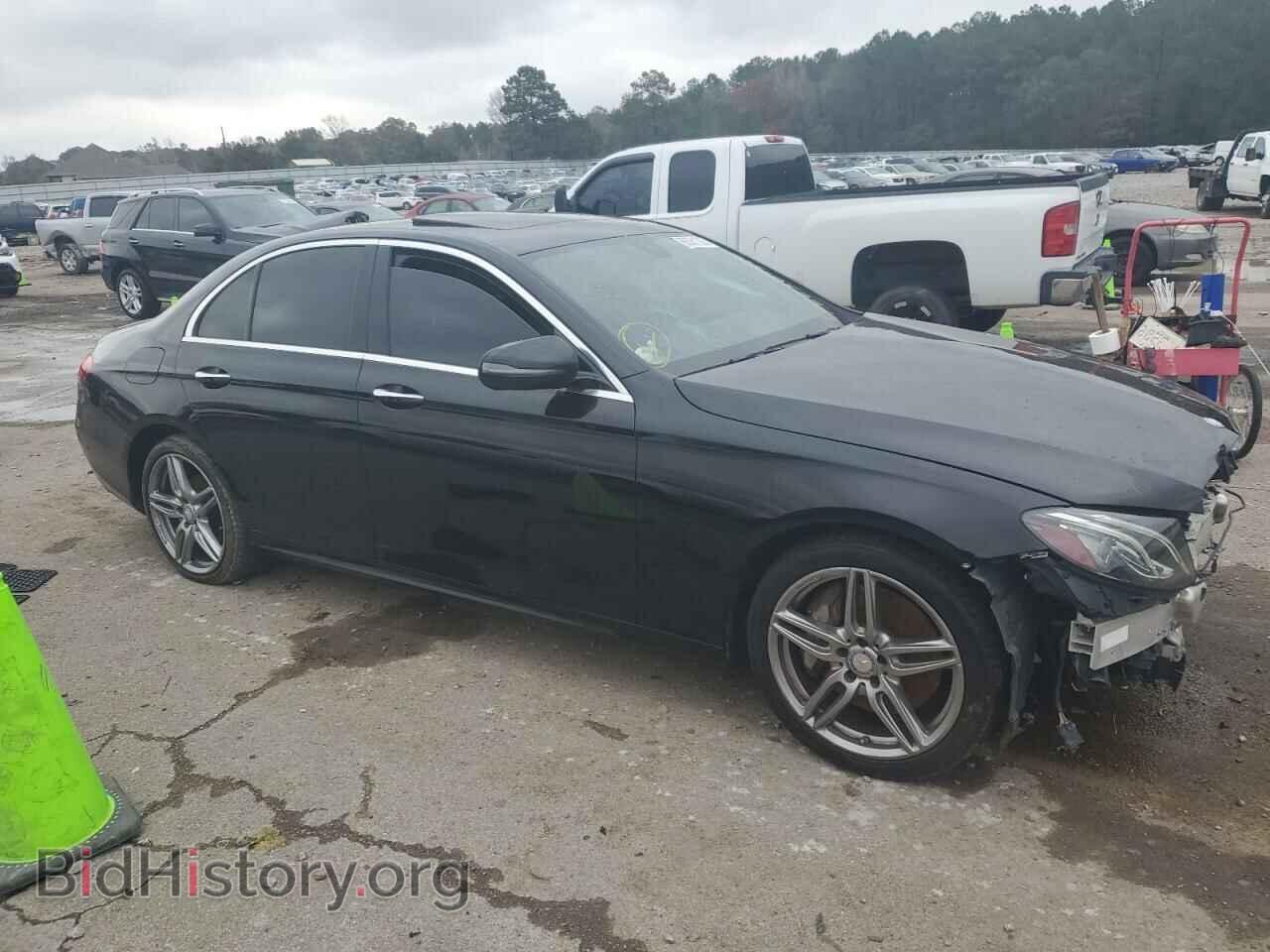 2017 MERCEDES-BENZ E-CLASS - VIN: WDDZF4KB9HA077375 - Фото 4