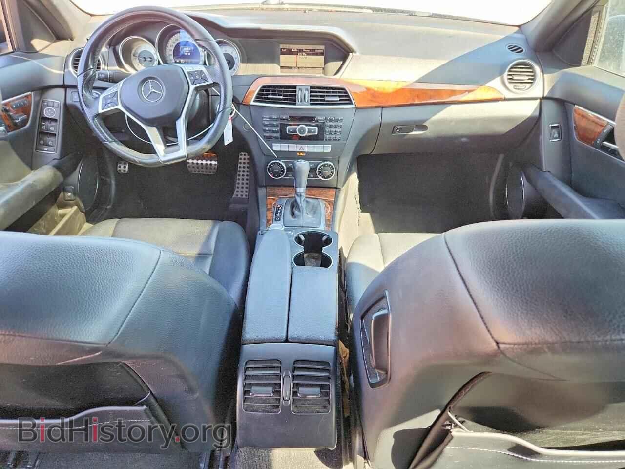 2013 MERCEDES-BENZ C-CLASS - VIN: WDDGF8AB2DA841674 - Фото 8