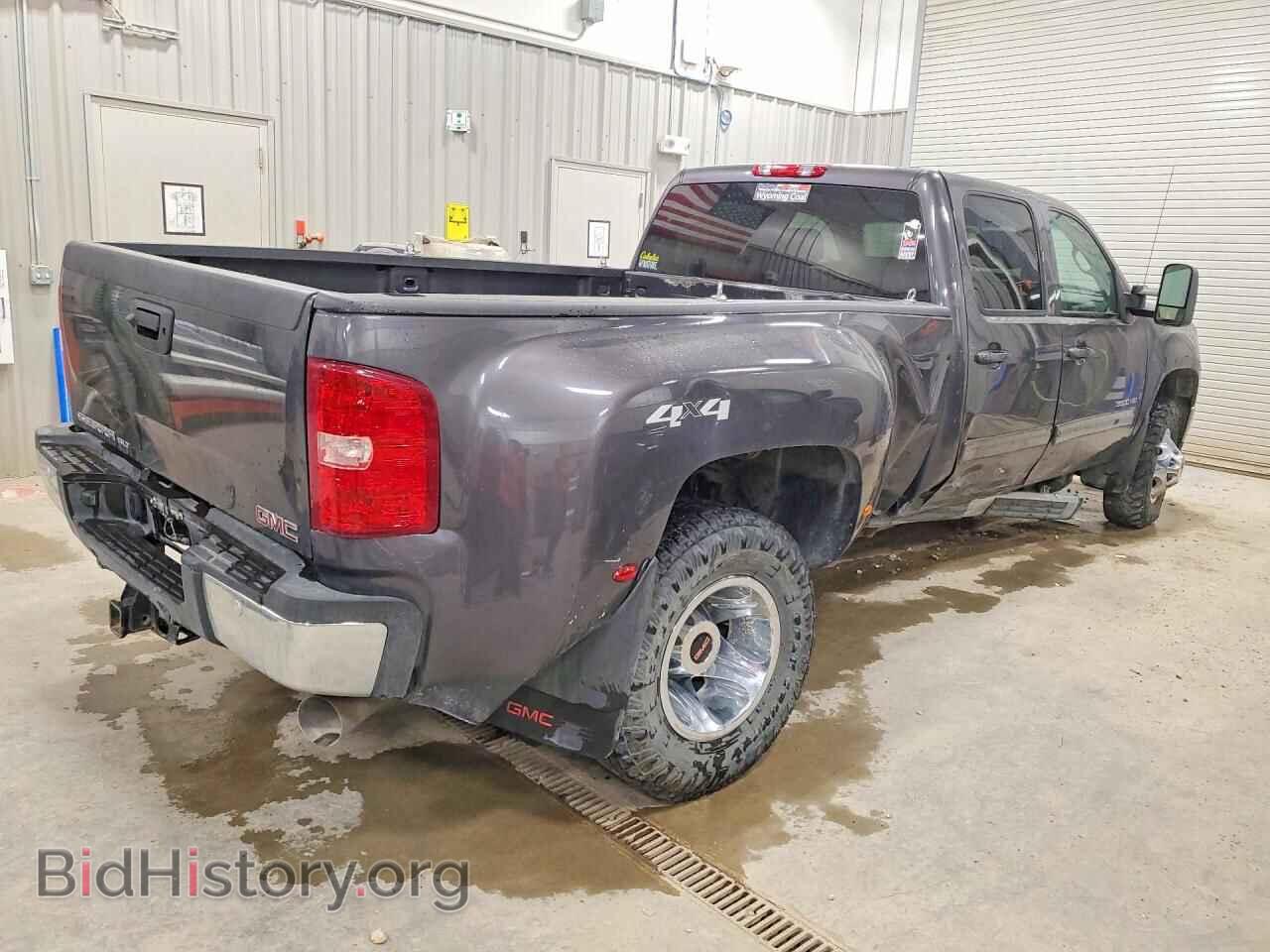 2011 GMC SIERRA - VIN: 1GT424C88BF104319 - Фото 3