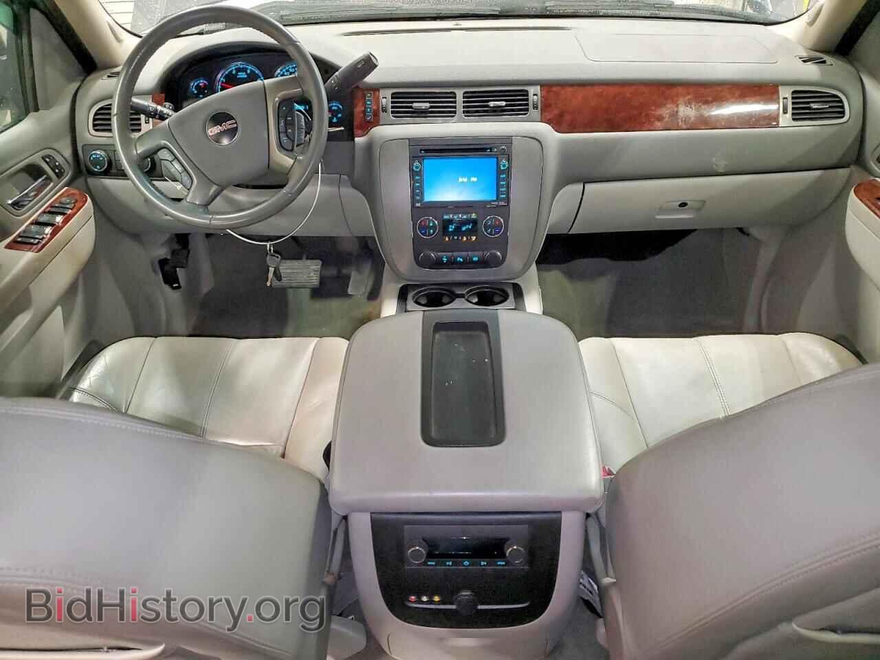 2011 GMC SIERRA - VIN: 1GT424C88BF104319 - Фото 8