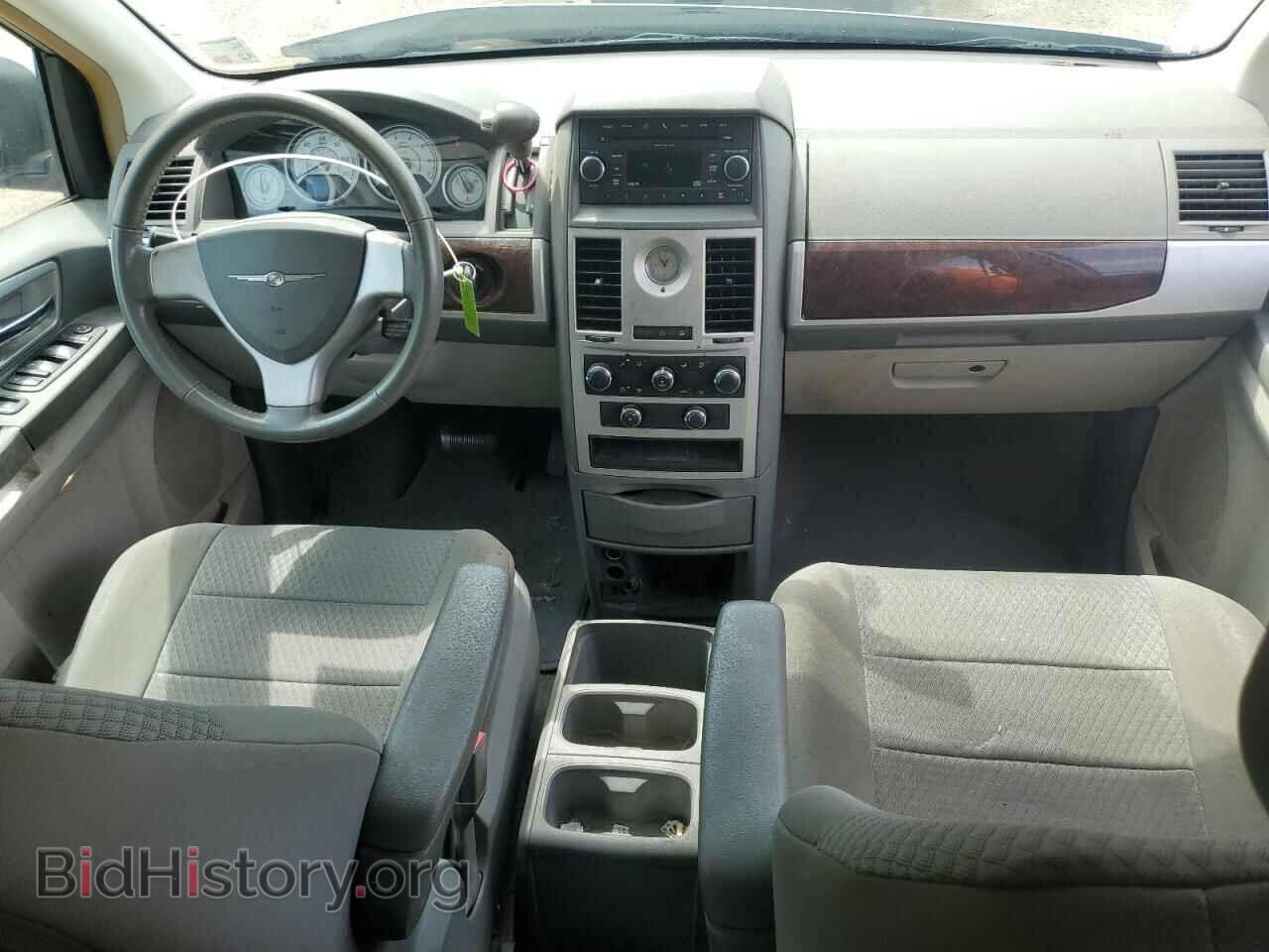 2010 CHRYSLER MINIVAN - VIN: 2A4RR5D14AR405597 - Фото 8