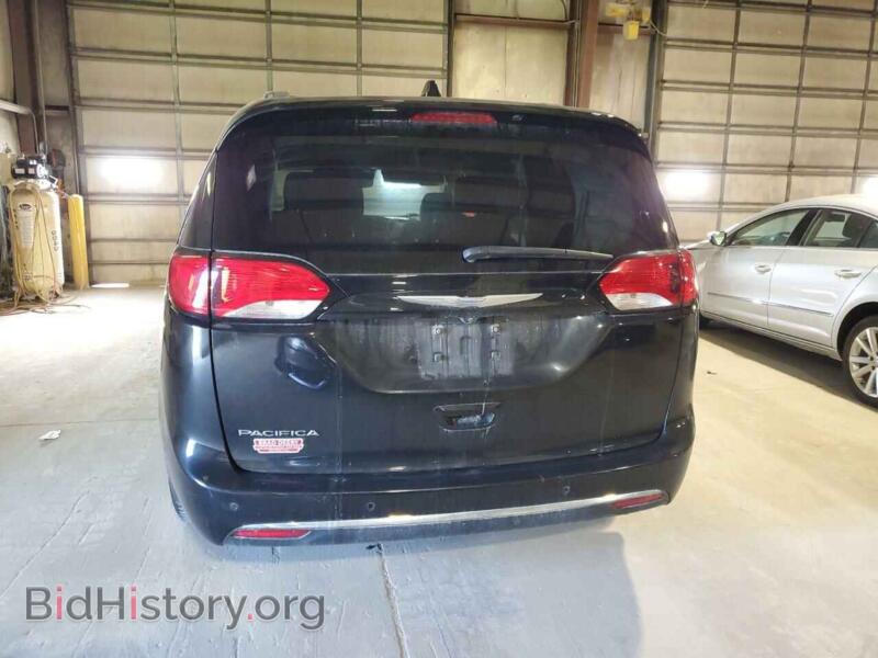 2018 Chrysler PACIFICA (VIN 2C4RC1EG1JR115515) — фото 6 из 13