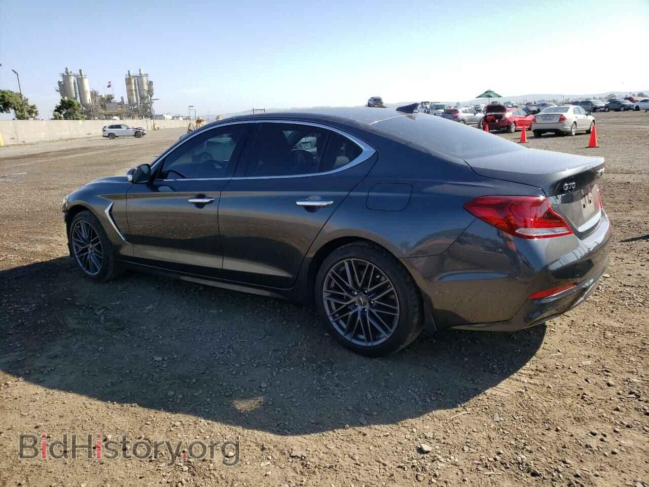 2019 GENESIS G70 - VIN: KMTG64LA1KU044370 - Фото 2