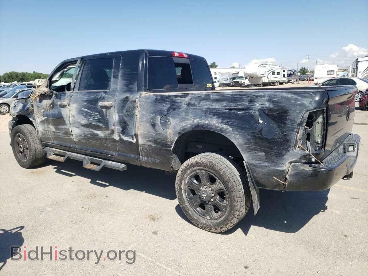 2015 RAM All Models - VIN: 3C6UR5ML3FG672770 - Фото 2