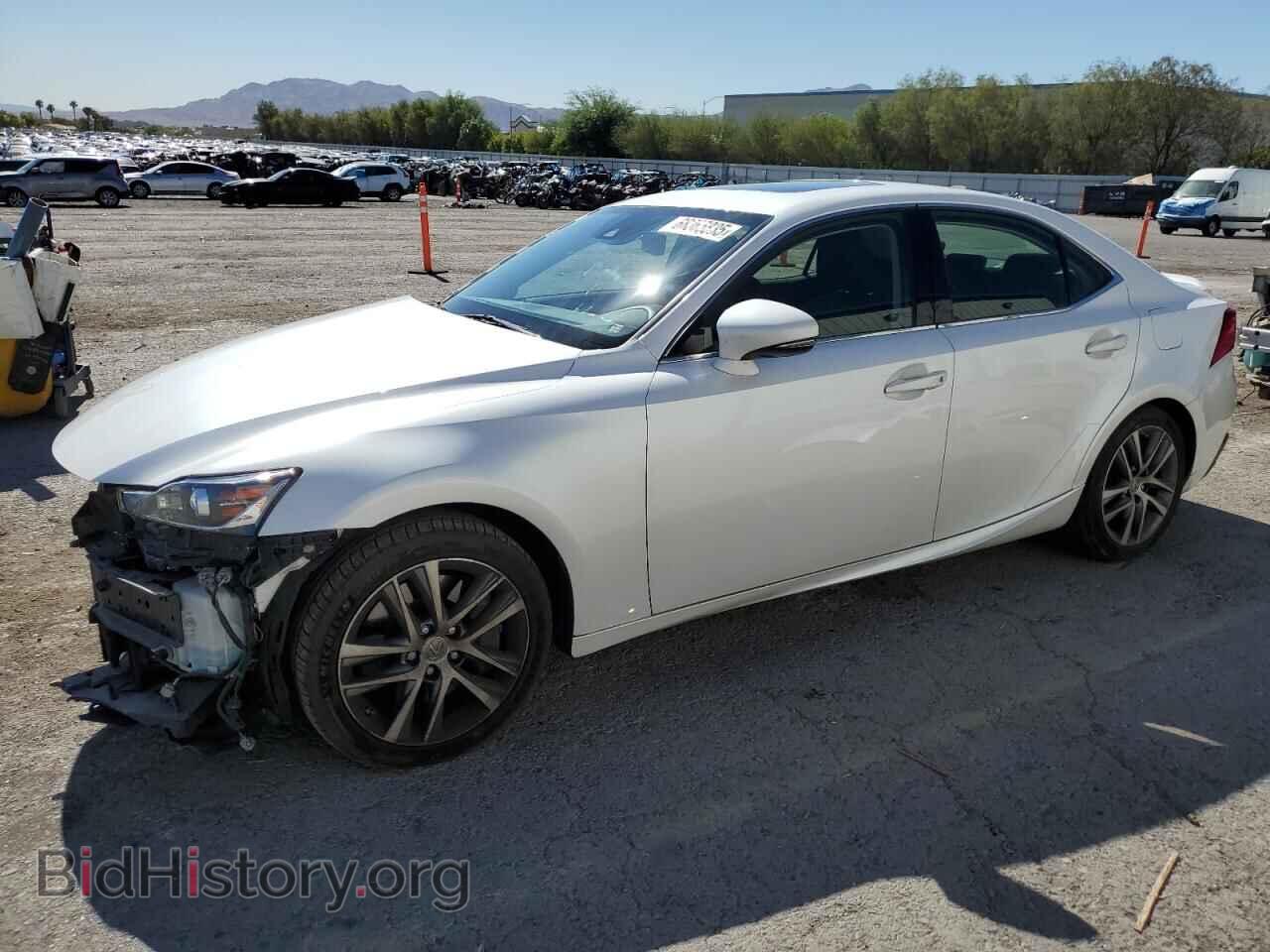 Фотография JTHBA1D29K5092897 - LEXUS IS 2019