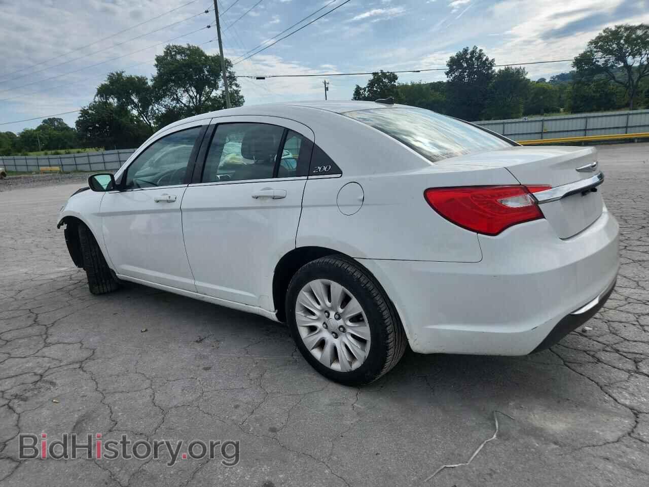 2013 CHRYSLER 200 - VIN: 1C3CCBAB4DN646560 - Фото 2
