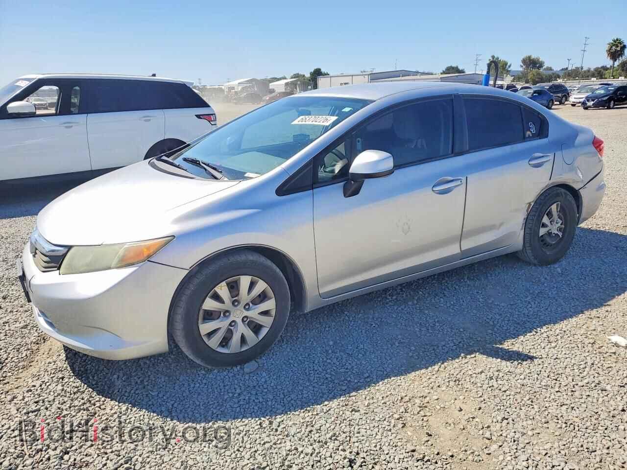 Фотография 19XFB2F52CE304042 - HONDA CIVIC 2012