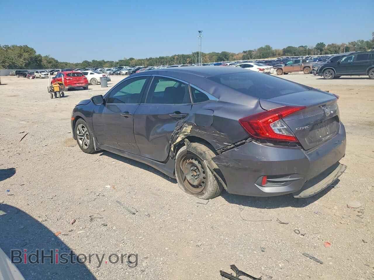 2018 HONDA CIVIC - VIN: 19XFC2F5XJE043821 - Фото 2