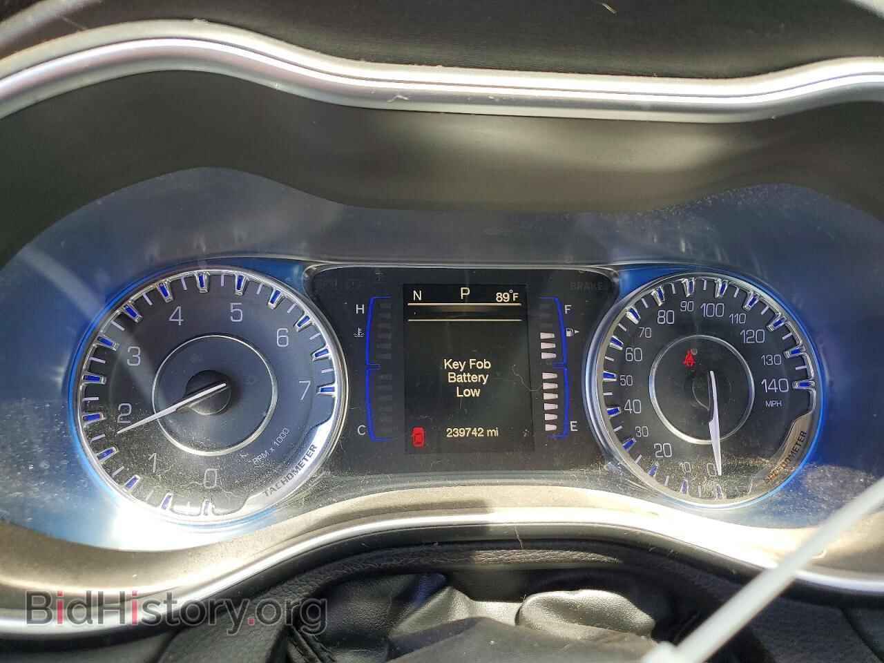 2017 CHRYSLER 200 - VIN: 1C3CCCFB8HN503602 - Фото 9