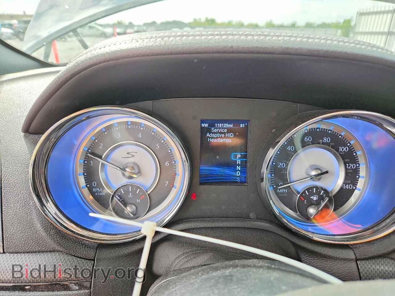 2014 CHRYSLER 300 - VIN: 2C3CCAGG7EH357261 - Фото 9