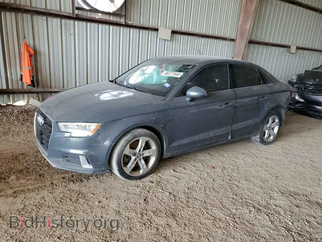 Фотография WAUAUGFF5H1039988 - AUDI A3 2017