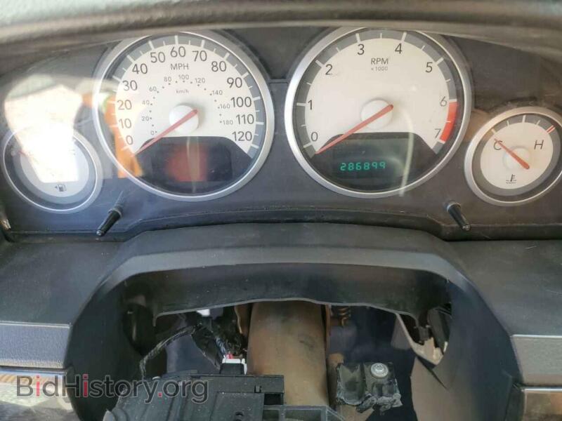 2010 Dodge CARAVAN (VIN 2D4RN5D10AR106483) — photo 9 of 14