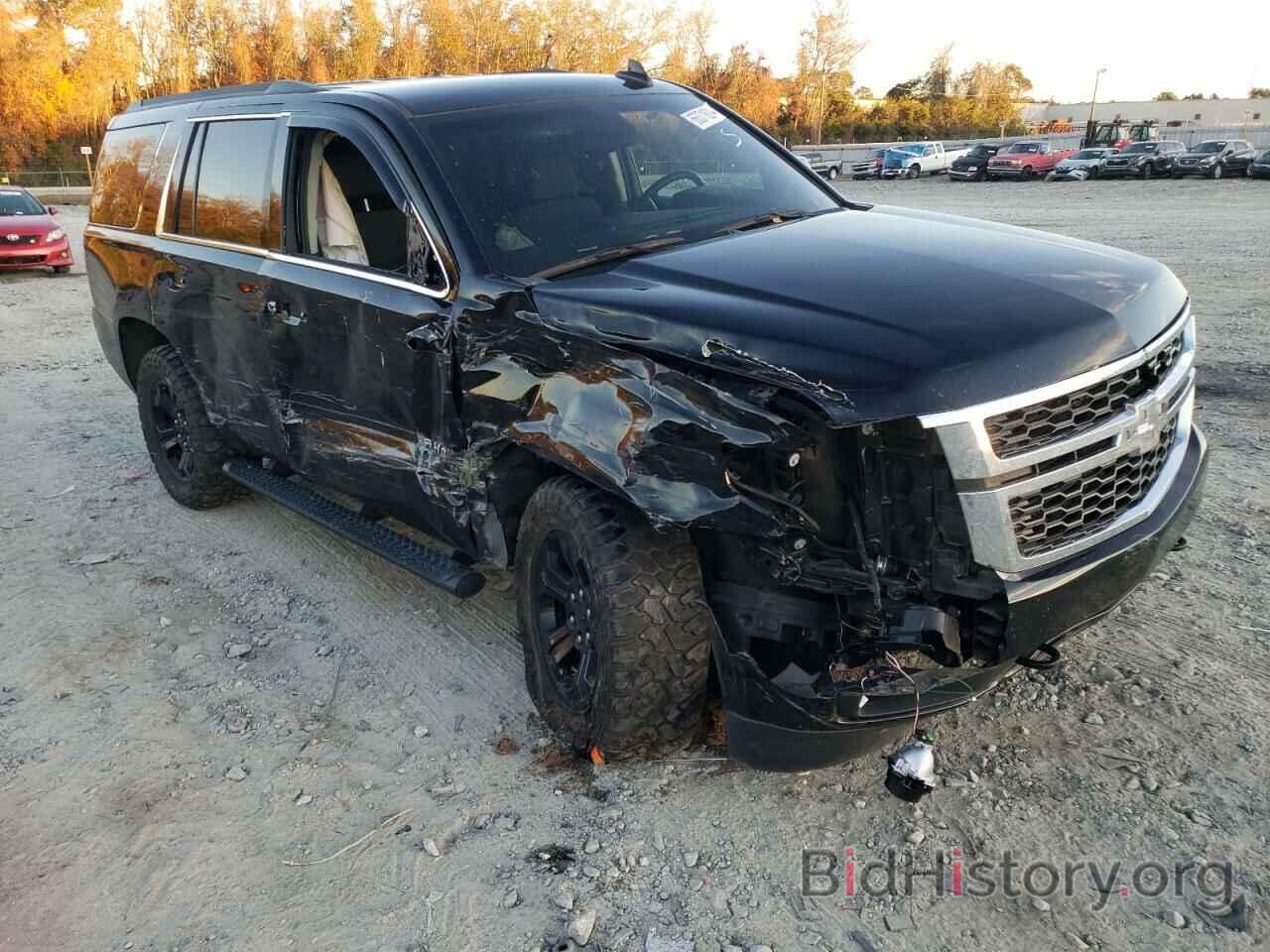 Photo 1GNSKAKC8JR399860 - CHEVROLET TAHOE 2018