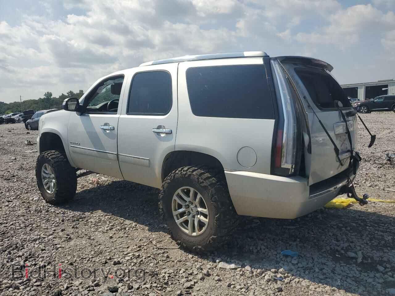 2011 GMC YUKON - VIN: 1GKS2EEF8BR127725 - Фото 2