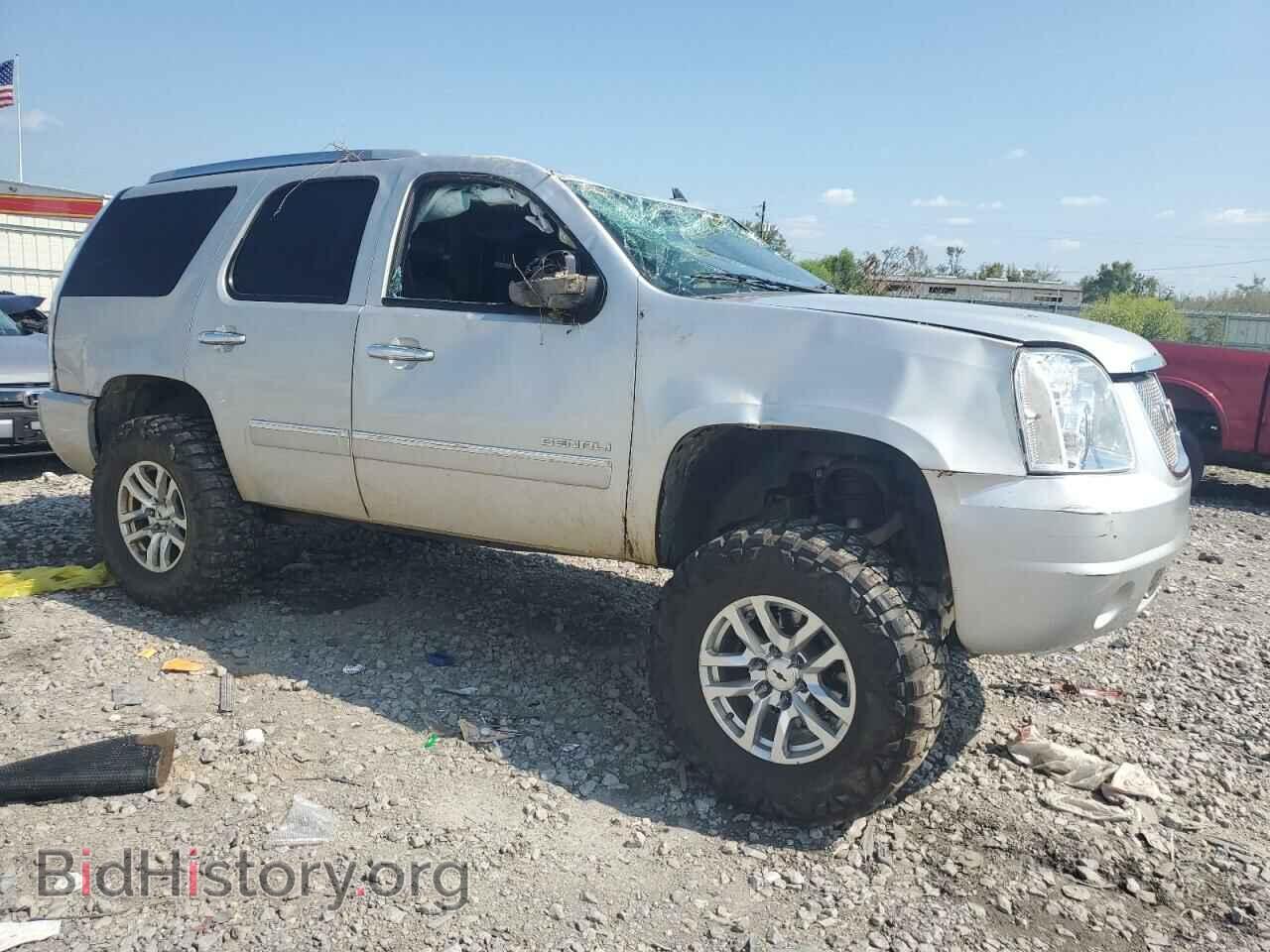 2011 GMC YUKON - VIN: 1GKS2EEF8BR127725 - Фото 4