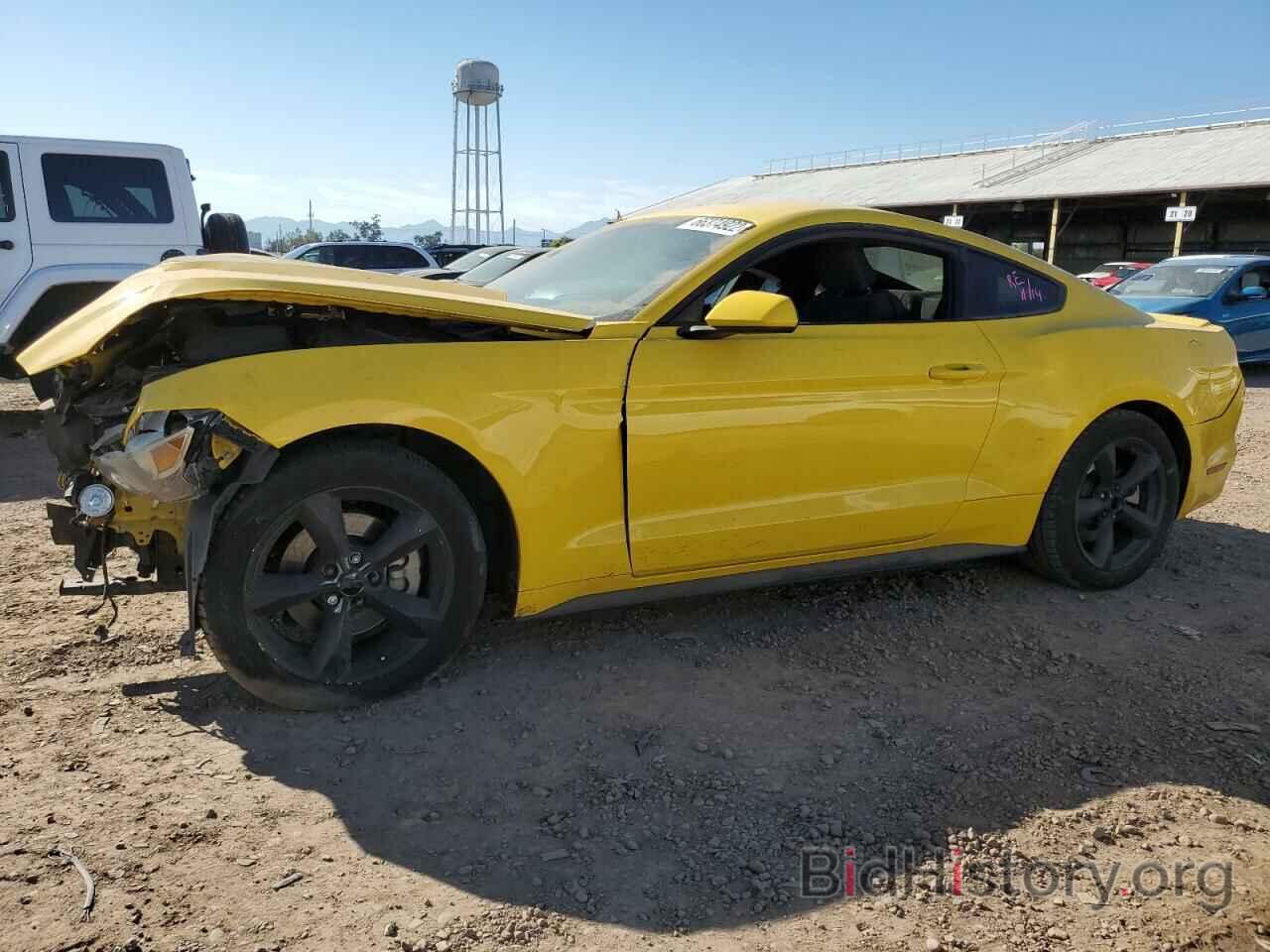Photo 1FA6P8AM8G5206742 - FORD MUSTANG 2016