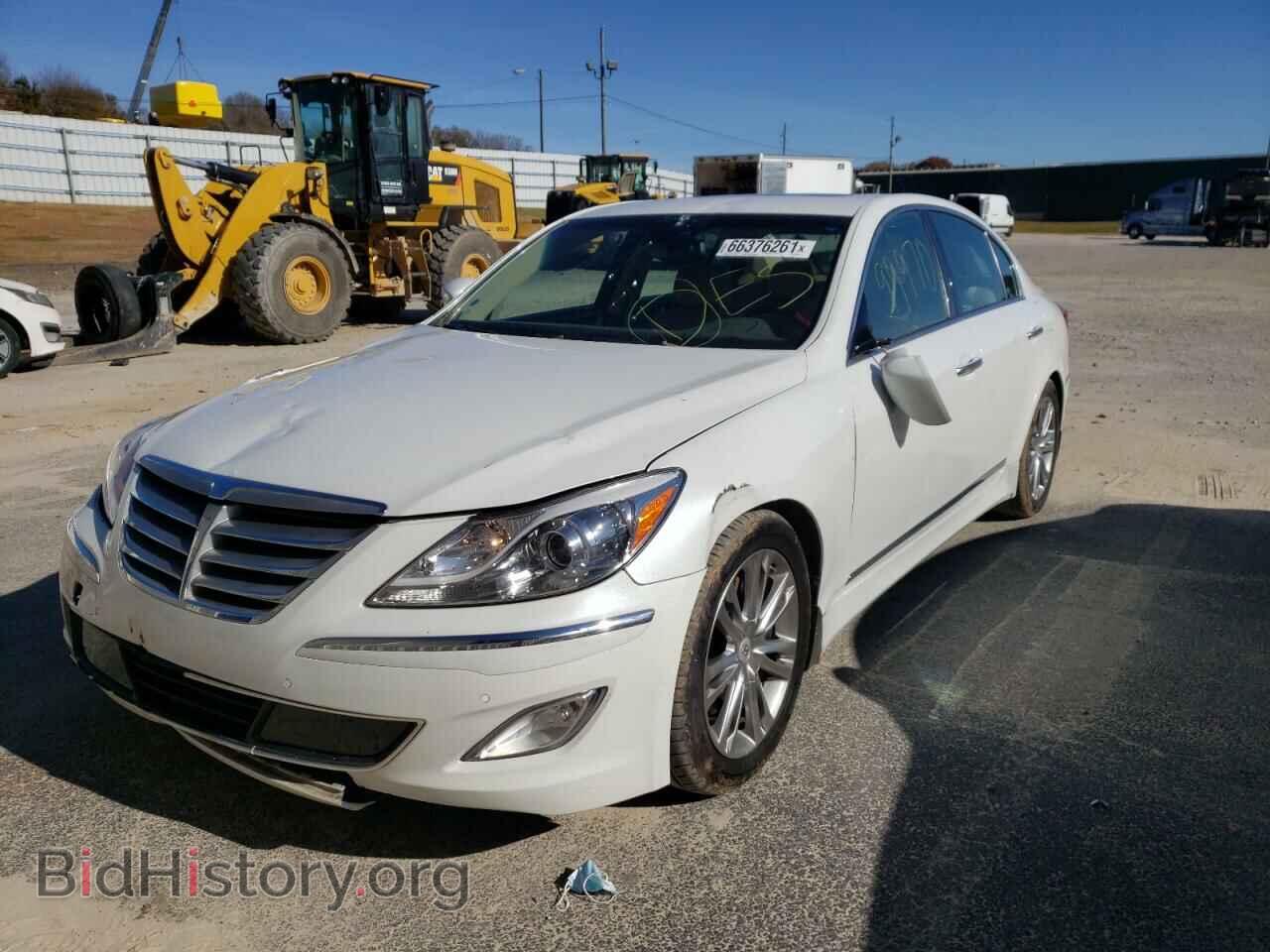 2012 HYUNDAI GENESIS - VIN: KMHGC4DFXCU206883 - Фото 2
