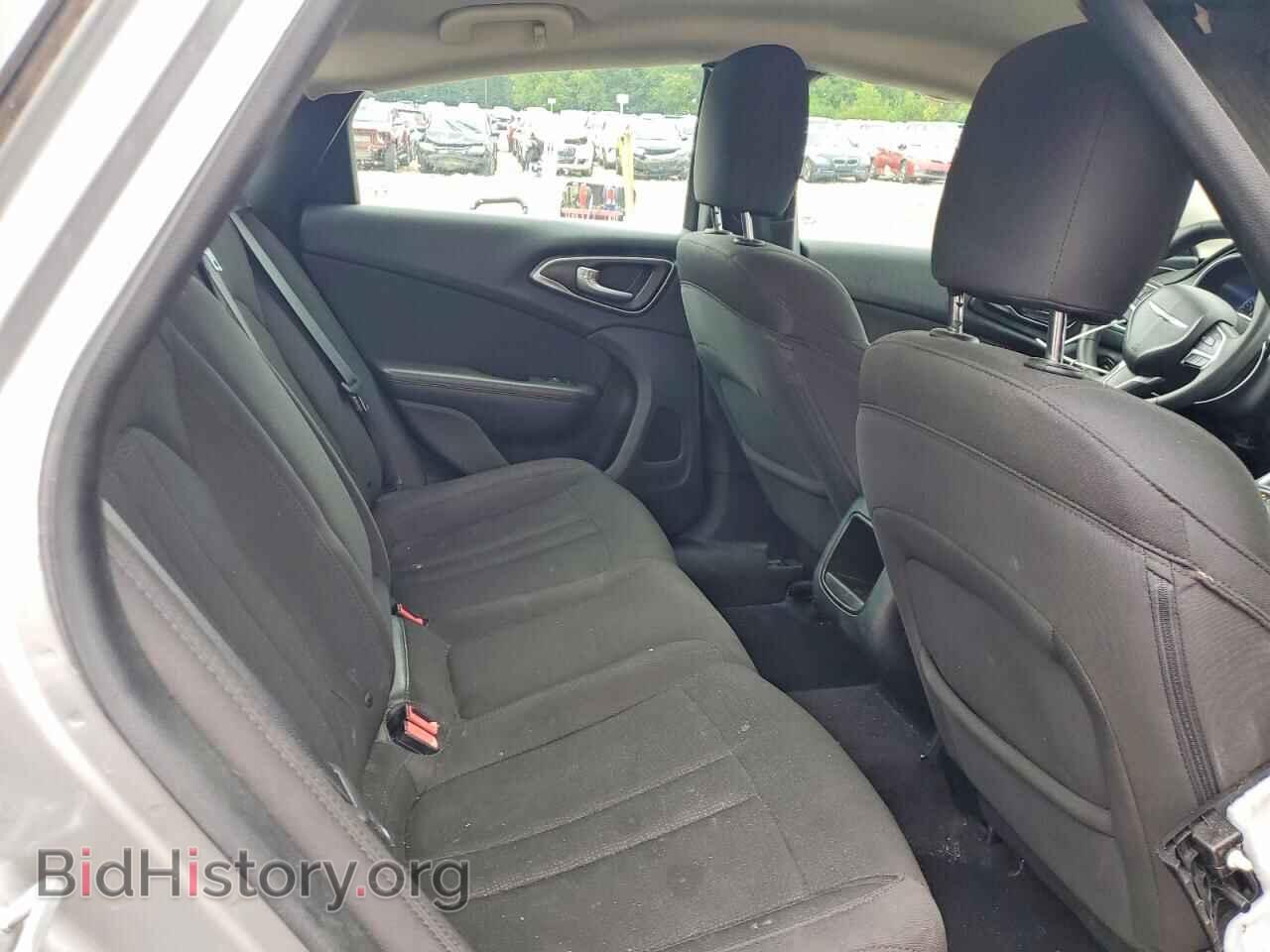 2015 CHRYSLER 200 - VIN: 1C3CCCAB1FN740856 - Фото 10