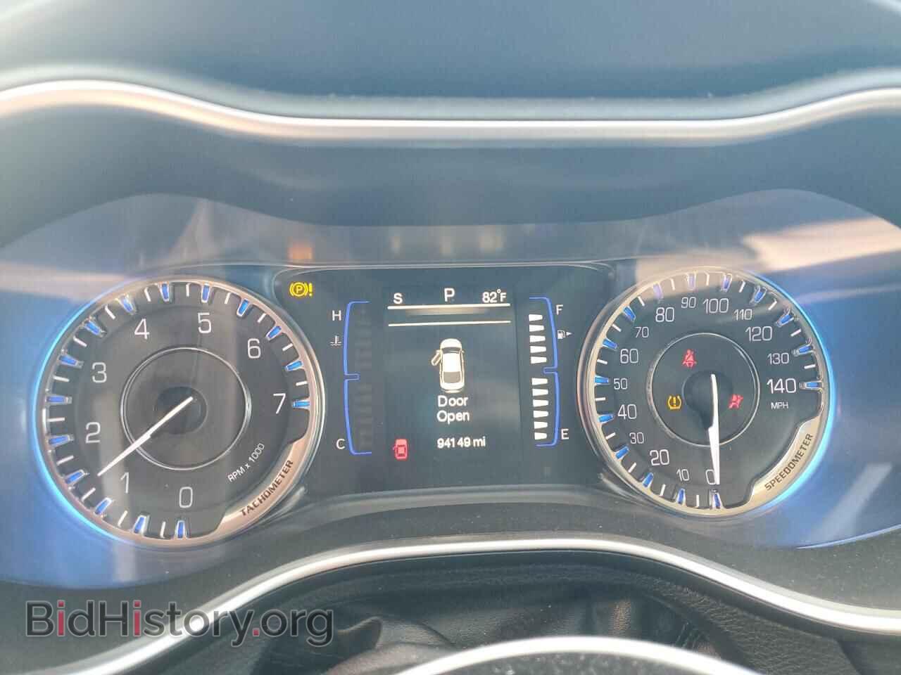 2015 CHRYSLER 200 - VIN: 1C3CCCAB0FN687017 - Фото 9