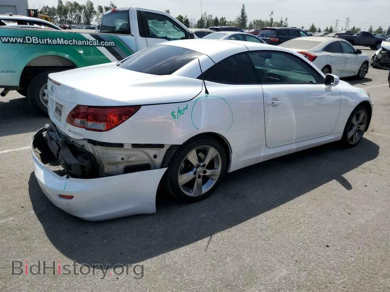 2010 LEXUS IS - VIN: JTHFF2C21A2502263 - Photo 3