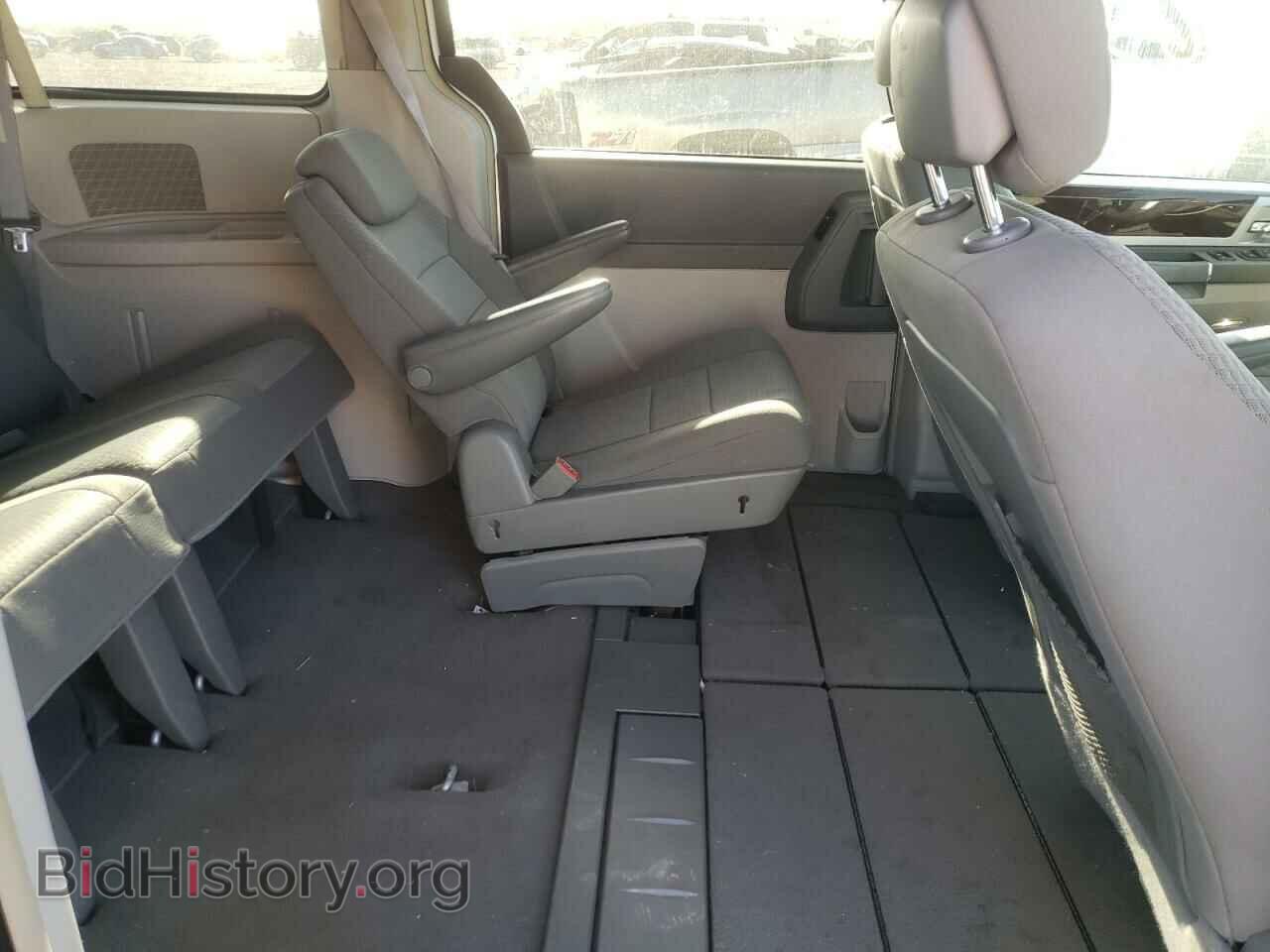 2010 CHRYSLER MINIVAN - VIN: 2A4RR5D16AR346195 - Фото 6