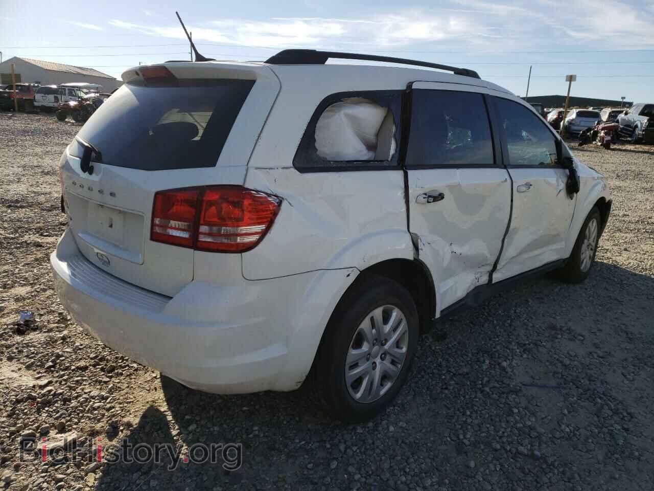 2018 DODGE JOURNEY - VIN: 3C4PDCAB1JT427034 - Фото 4