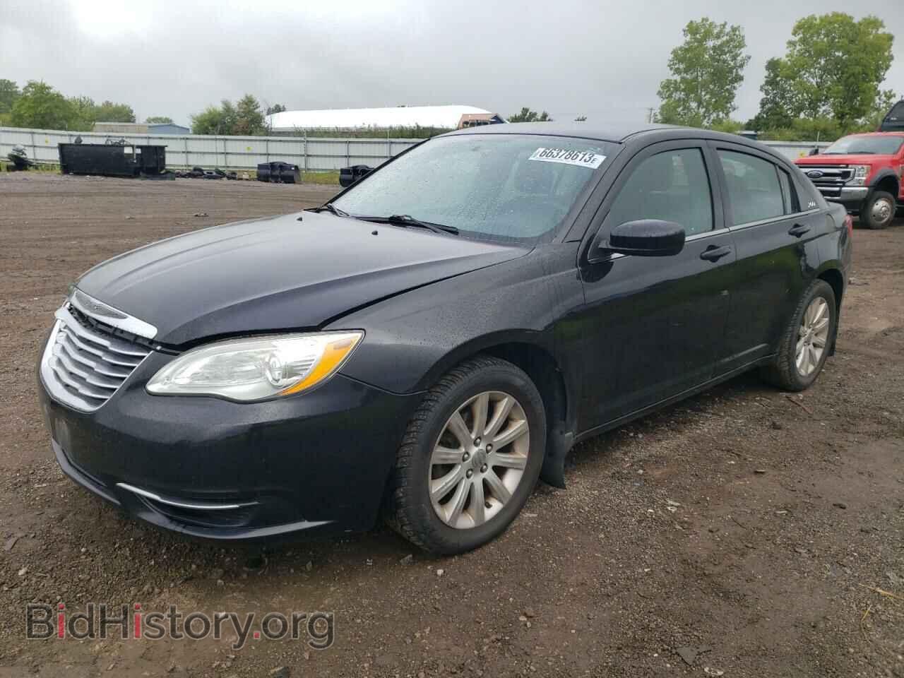 Photo 1C3BC1FB8BN592742 - CHRYSLER 200 2011
