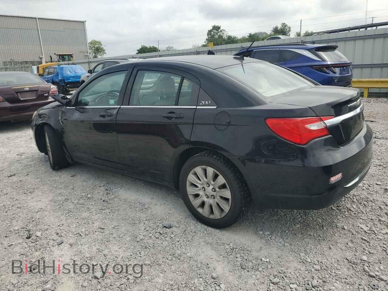 2012 CHRYSLER 200 - VIN: 1C3CCBAB7CN281824 - Фото 2