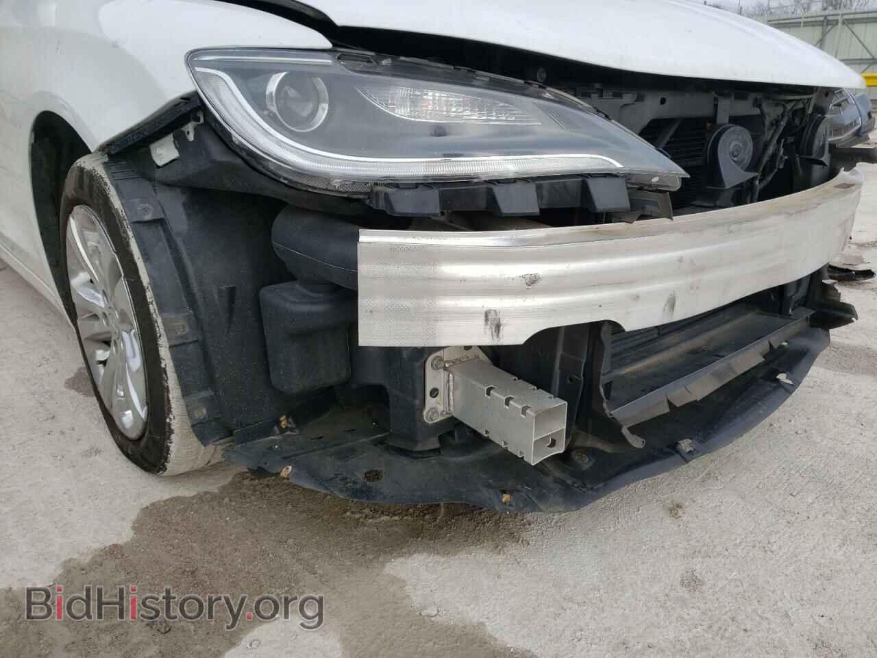2015 CHRYSLER 200 - VIN: 1C3CCCAB8FN577557 - Фото 9