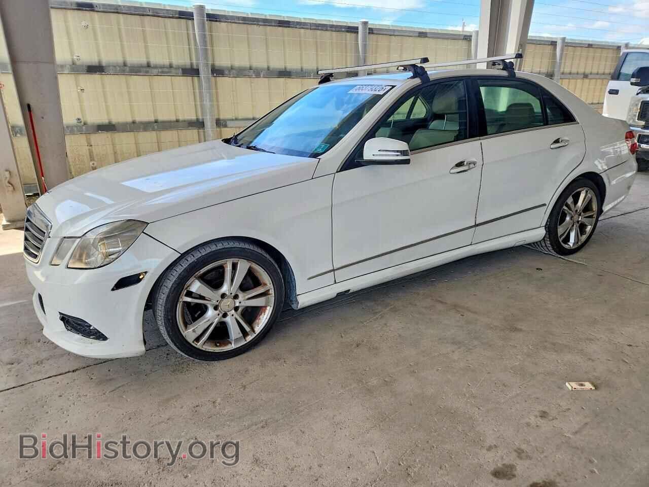 Photo WDDHF5KB2DA707006 - MERCEDES-BENZ E-CLASS 2013