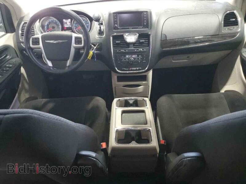 2014 Chrysler MINIVAN (VIN 2C4RC1BG7ER249973) — photo 8 of 13