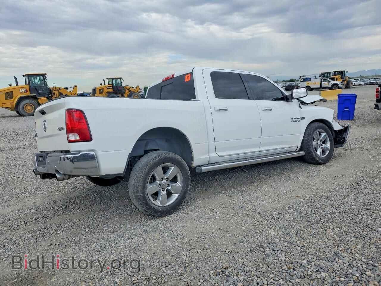2017 RAM 1500 - VIN: 3C6RR7LT1HG524171 - Фото 3